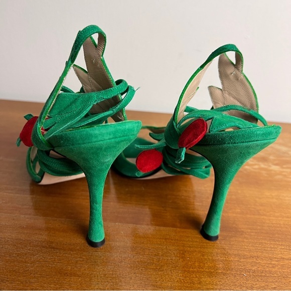 Manolo Blahnik 2023 Leaf Cherry Suede Wrap Heeled Sandals - Picture 7 of 8
